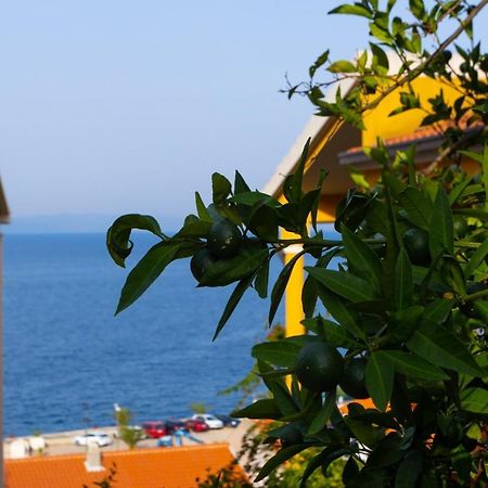 Apartmani Vranjes Podgora Exterior foto